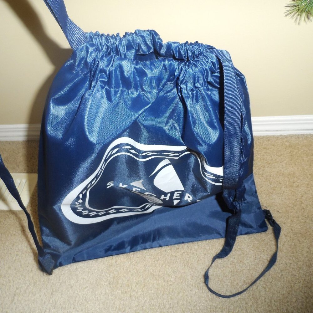 Skechers- set 5 Comfort Included Drawstring Backpack - Picture 9 of 9